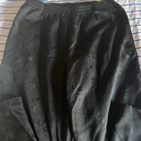 Gron Kulle Daisy Carnie Trousers in Black - Picture 3 of 4